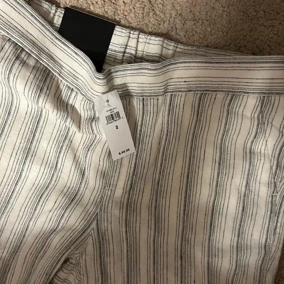 Striped Banana Republic Hayden Linen Pants NWT - Picture 2 of 3